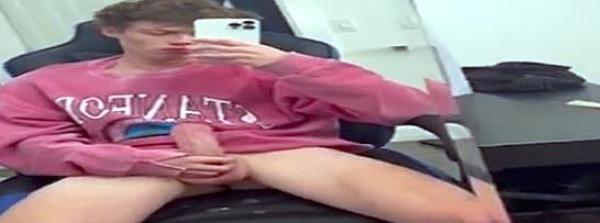 stretch video but cute